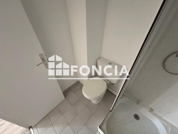 Location Studio 22.35 m² - 147 RUE CHASSELIEVRE Rouen 76000