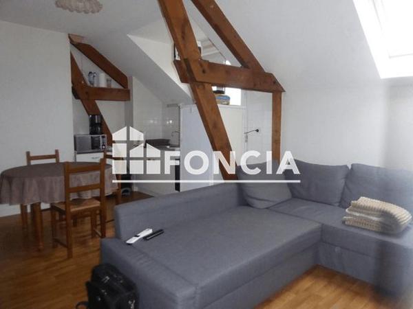 Location Appartement 2 pièces 33.99 m² - 5 RUE GUY DE LAVAL Laval 53000