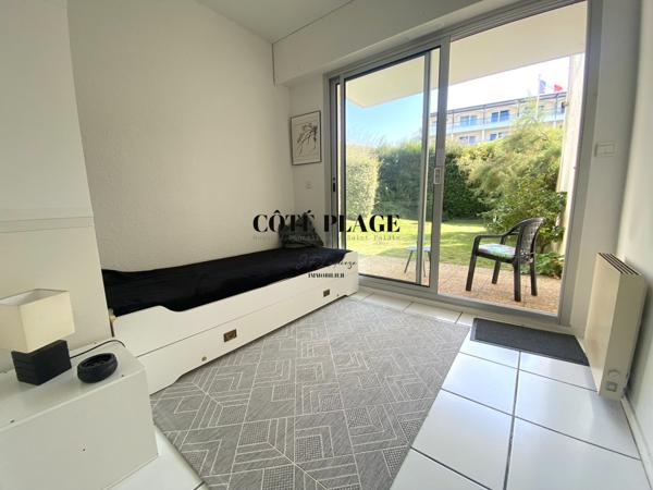 Royan (17200) ROYAN QUARTIER DU CHAY 50 M PLAGE APPARTEMENT T3 AU PRIX DE 349 000 € FAI