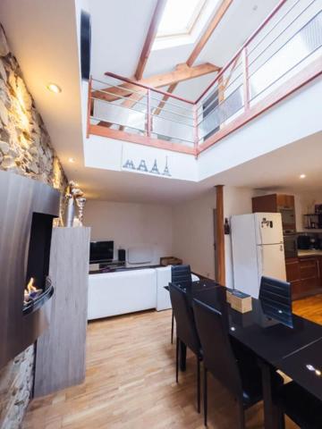 Maison  4 pièce(s) 97.9 m2