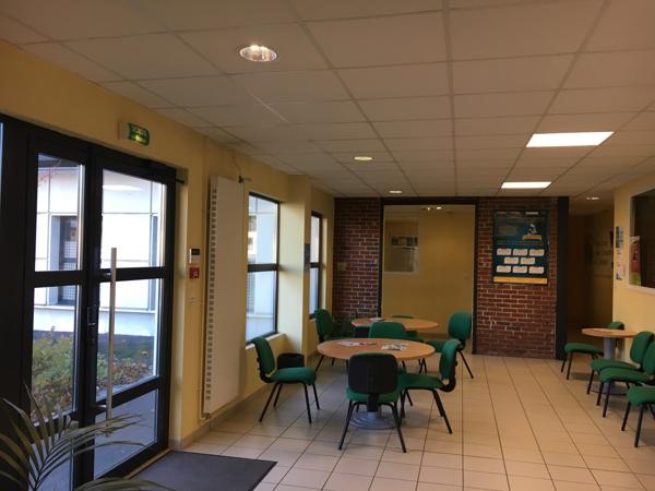 BUREAUX A LOUER - 583 M2 - SAINT-QUENTIN