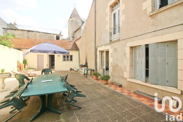 Maison à vendre 10 pièces 270 m² Bonny-sur-Loire