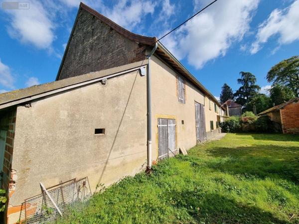 Fermette à vendre à Chenay-le-Châtel en Saône-et-Loire (71340), ref : 20333