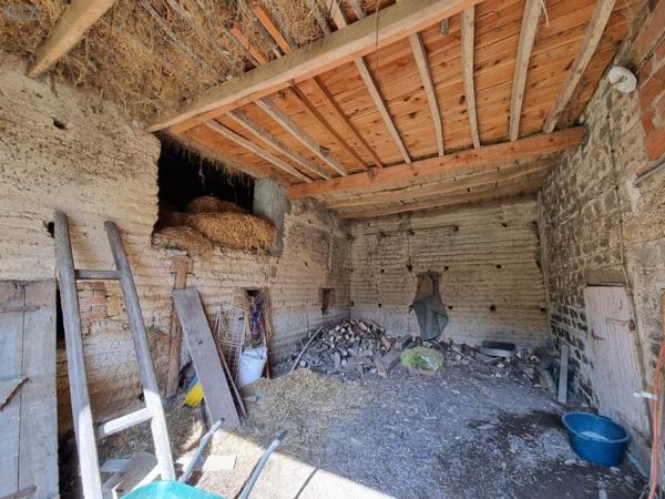 Fermette à vendre à Chenay-le-Châtel en Saône-et-Loire (71340), ref : 20333