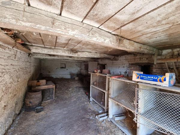 Fermette à vendre à Chenay-le-Châtel en Saône-et-Loire (71340), ref : 20333