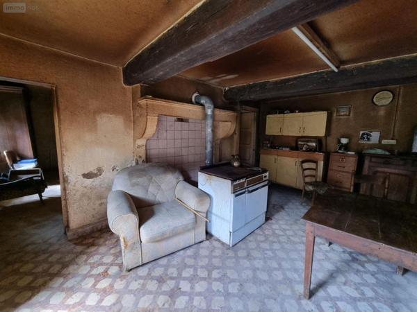 Fermette à vendre à Chenay-le-Châtel en Saône-et-Loire (71340), ref : 20333