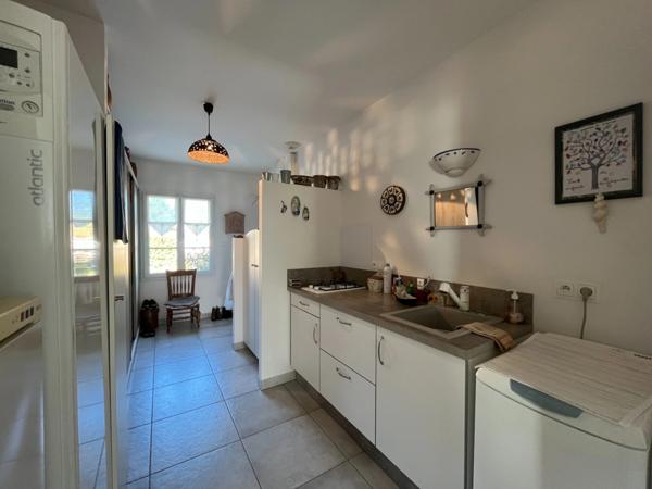 Maison élégante et fonctionnelle - 5 pièces - proche centre-bourg et des plages