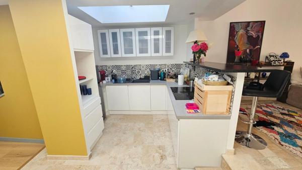 Houdan centre / RARE / Appartement entièrement rénové avec matériaux de qualité / 3 chambres