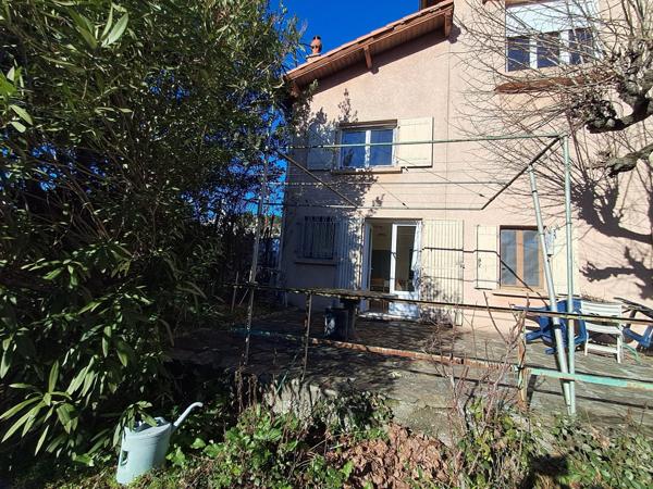 Opportunité-Maison de village-7 pièces-au calme avec fort potentiel