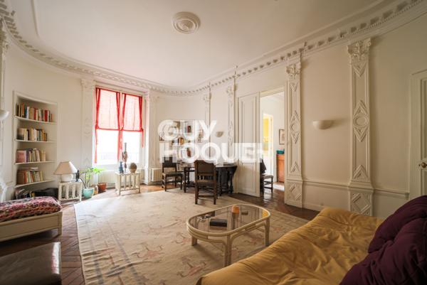 Bien d'exception 5/6 pièces - étage de 144m² sur Rue de Lancry