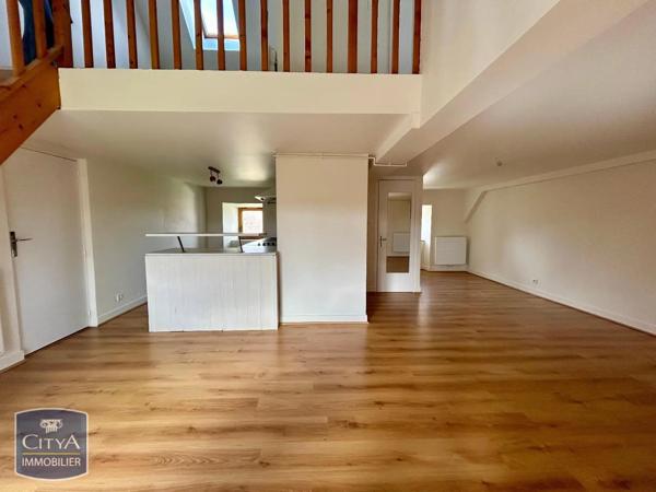 Appartement à louer 3 pièces 49.95m² Saint-Yrieix-la-Perche (87500)