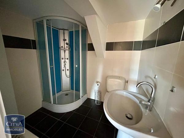 Appartement à louer 3 pièces 49.95m² Saint-Yrieix-la-Perche (87500)