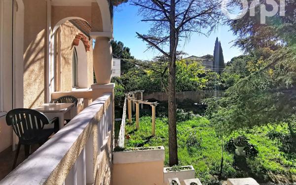 Appartement à vendre    5 pièces • 114,85 m2 Toulon