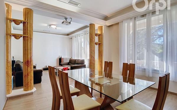 Appartement à vendre    5 pièces • 114,85 m2 Toulon