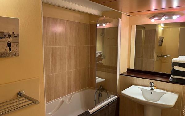 Appartement à vendre    3 pièces • 54,58 m2 Le Croisic