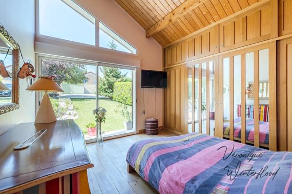 Maison à vendre 6 pièces PALAISEAU (91)210m²-4 chambres-garage-piscine-1330m²