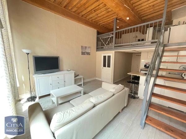 Appartement à louer 2 pièces 30.02m² Lyon (69004)