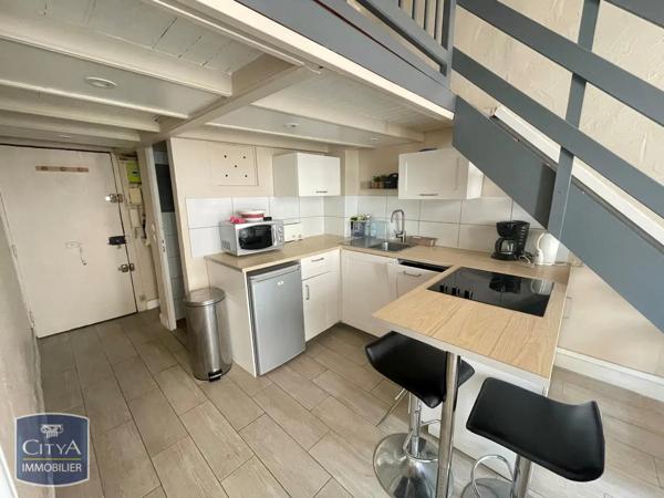 Appartement à louer 2 pièces 30.02m² Lyon (69004)