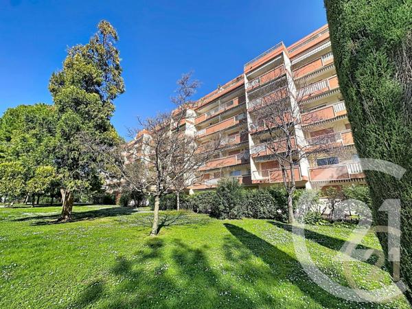 Appartement F3 à vendre  3 pièces - 58 m2 CANNES LA BOCCA - 06