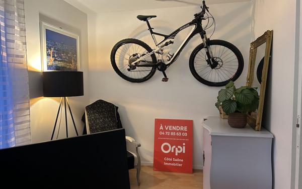 Appartement à vendre    5 pièces • 116,87 m2 Lyon 9