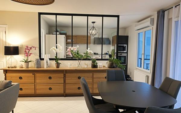 Appartement à vendre    5 pièces • 116,87 m2 Lyon 9