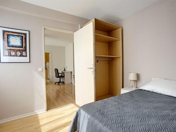 A Louer PAU secteur Clinique Marzet/ Eglise Notre-Dame - Appartement T2 meublé avec cave et parking privatif