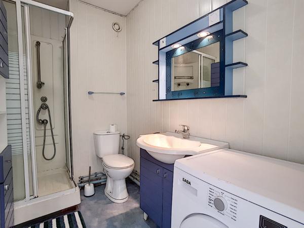 A Louer PAU secteur Clinique Marzet/ Eglise Notre-Dame - Appartement T2 meublé avec cave et parking privatif