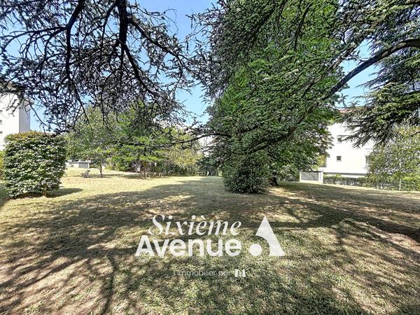 Appartement 4 pièces 100.17 m2
