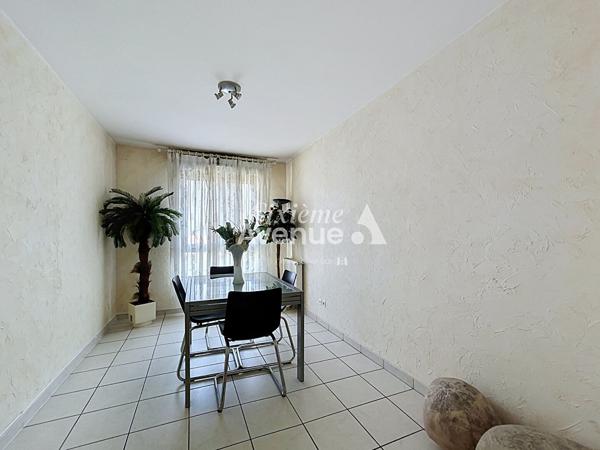 Appartement 4 pièces 100.17 m2