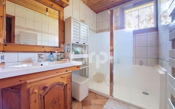 Maison à vendre    6 pièces •  Albertville