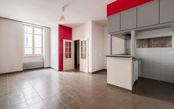Appartement à vendre    2 pièces •  Lyon 6