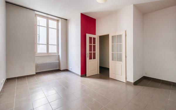 Appartement à vendre    2 pièces •  Lyon 6
