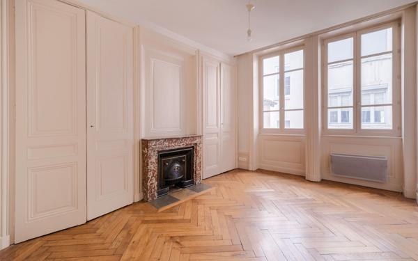 Appartement à vendre    2 pièces •  Lyon 6