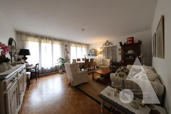 Appartement 4 pièces 92.8 m2