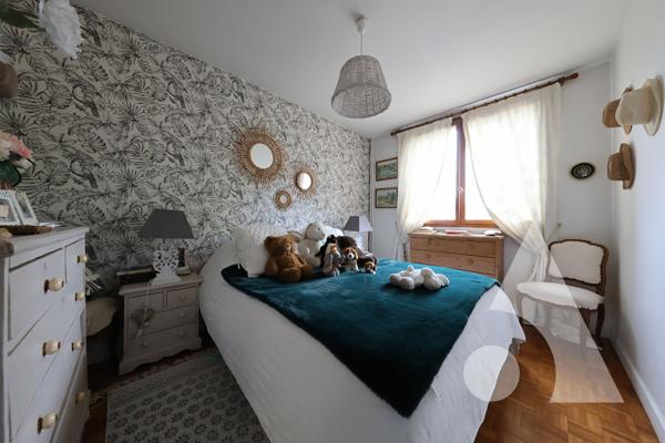 Appartement 4 pièces 92.8 m2