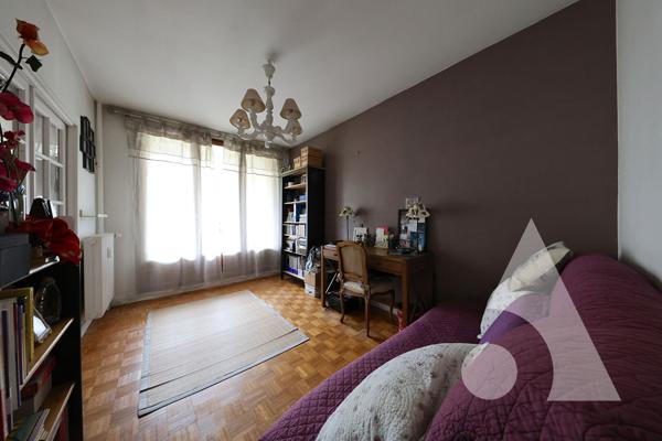 Appartement 4 pièces 92.8 m2