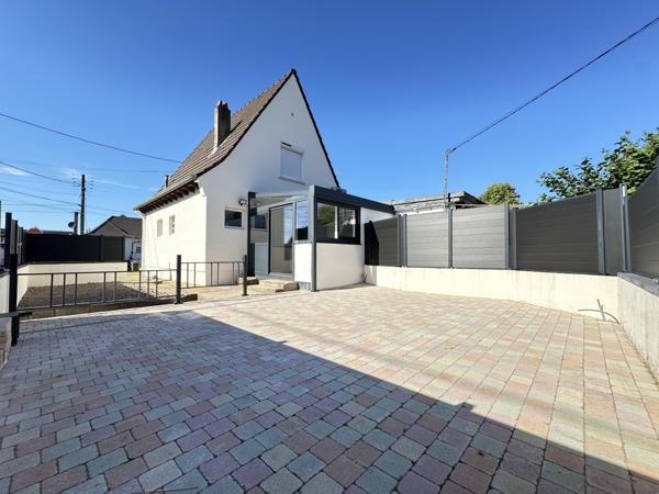 Maison 70 m2, 2 chambres, terrasse, jardin, véranda, garage, sous-sol