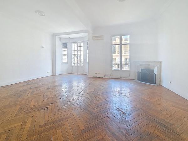 Appartement 5 pièces 113.5 m2