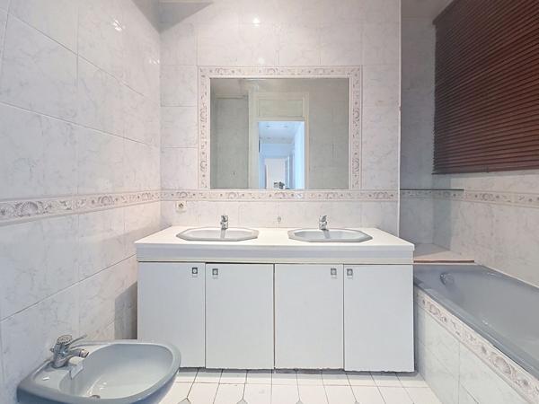 Appartement 5 pièces 113.5 m2