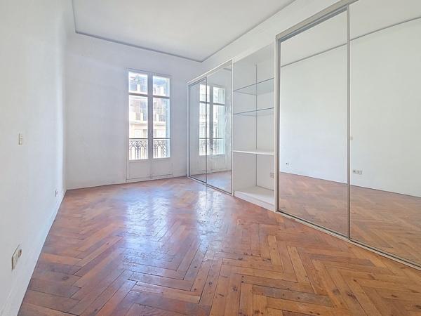 Appartement 5 pièces 113.5 m2