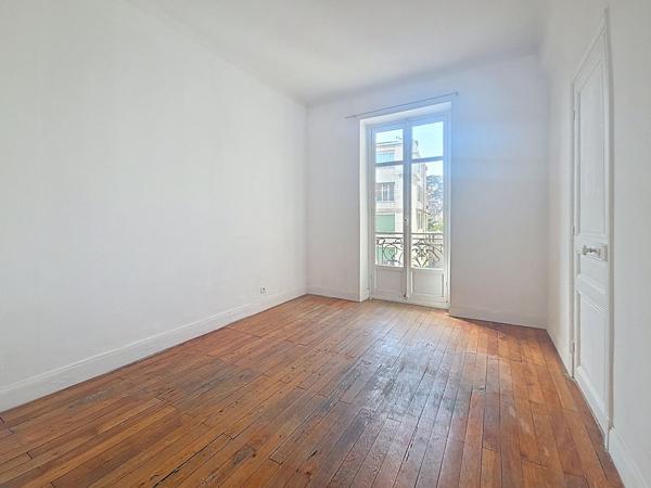 Appartement 5 pièces 113.5 m2