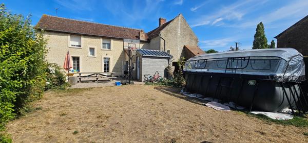 Maison en pierre 3 chambres, bureau, garage
