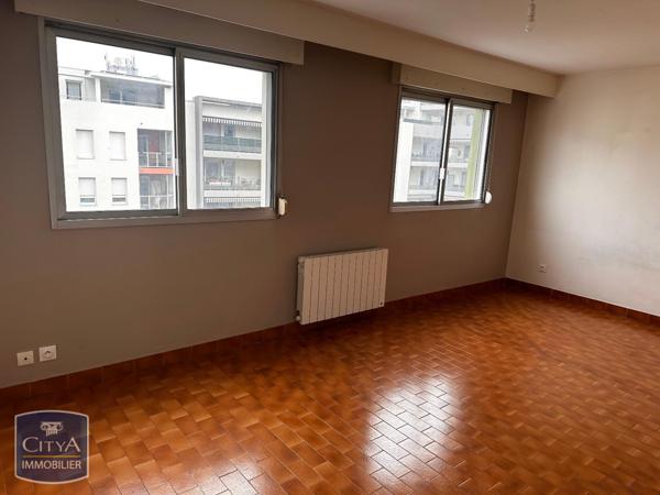 Appartement à louer 1 pièce 28.31m²