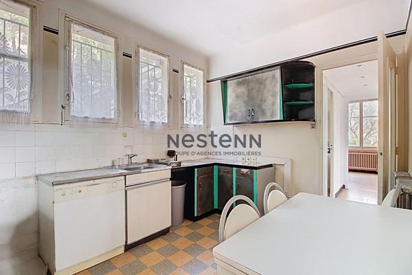 Maison de plain pied avec annexes de 62 m² sur 881 m² de parcelle