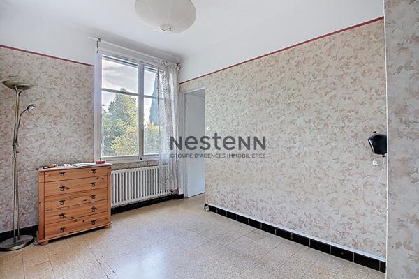 Maison de plain pied avec annexes de 62 m² sur 881 m² de parcelle