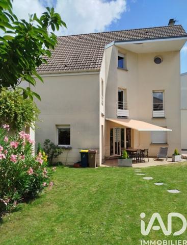 Maison à vendre 5 pièces 117 m² Colombes