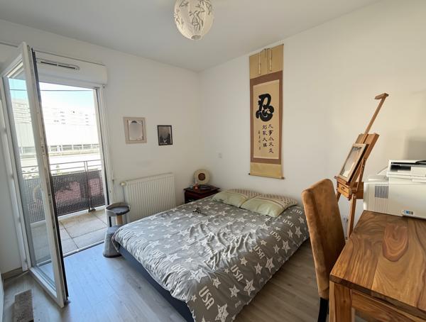 Appartement T3 de 65 m² dans immeuble récente Mérignac Capeyron.