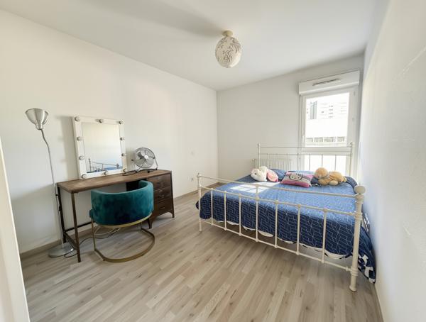 Appartement T3 de 65 m² dans immeuble récente Mérignac Capeyron.
