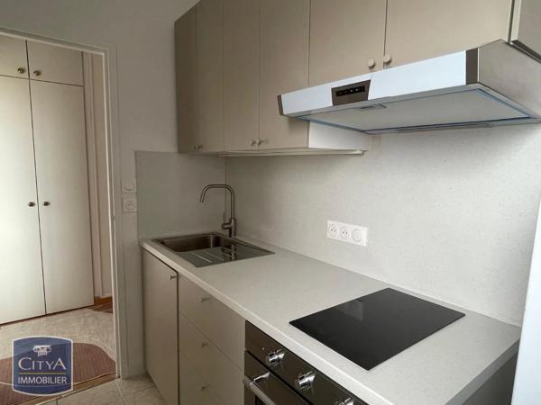 Appartement à louer 2 pièces 39.33m² Bordeaux (33000)