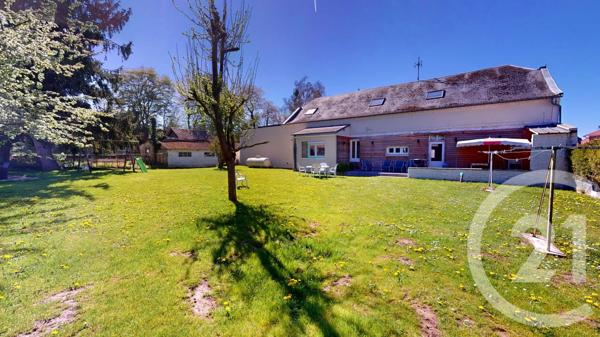 Maison à vendre  7 pièces - 165,80 m 2   ESSIGNY LE PETIT  - 02